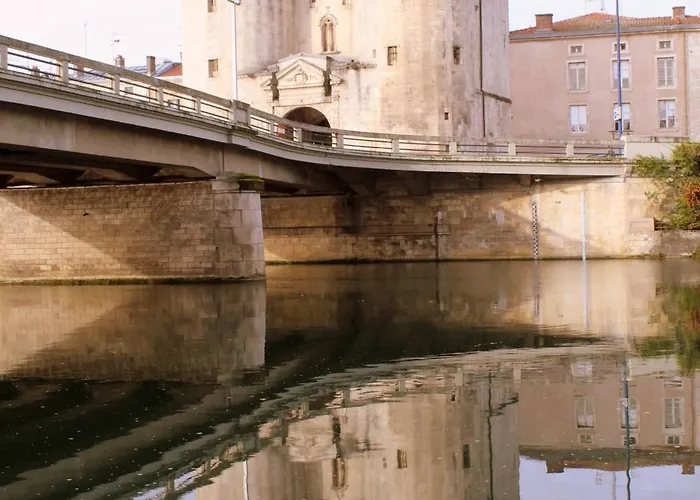 Apartmán Le Petit Kiosque - Terrasse Parking & Local Velo Verdun-sur-Meuse